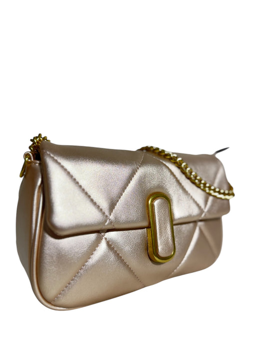 Bolso Acolchado Oro con Cadena